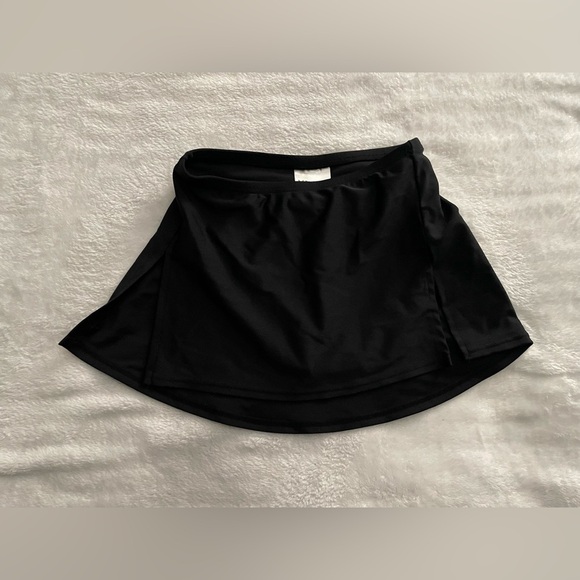 Black dance skirt for girls 8-10 size - Picture 1 of 6